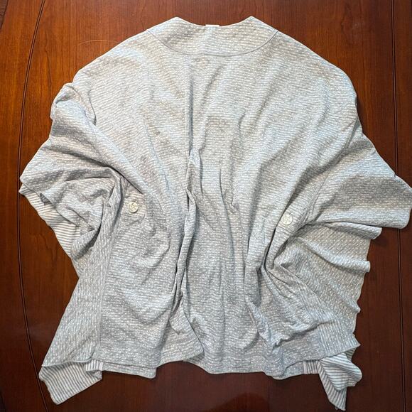 CAbi M/L Buttoned Wrap - Picture 5 of 5